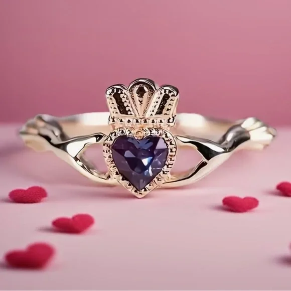 Gold and Purple Claddagh Ring with Heart Gemstone in 18k gold plating in Sz 5 - Picture 2 of 4
